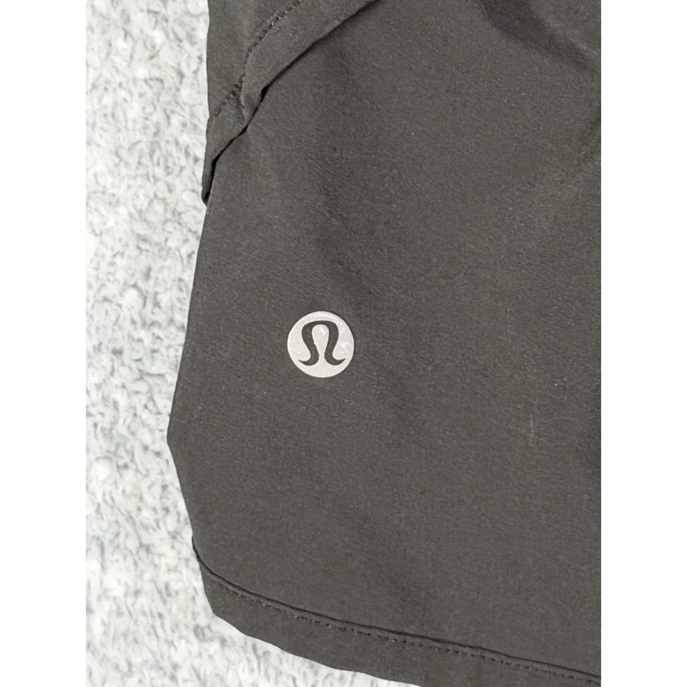 Lululemon Speed Up Shorts Women Sz 6 Black Low Rise Lined 2.5